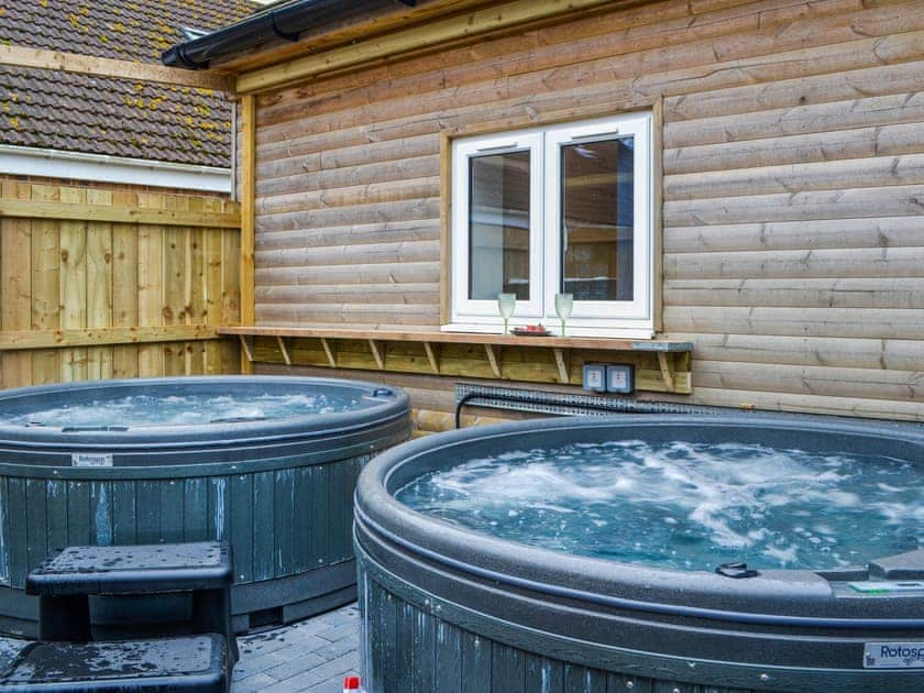 Jacuzzi | The Stables - Seats Hill Leisure Ltd, Great Hatfield, near Hornsea