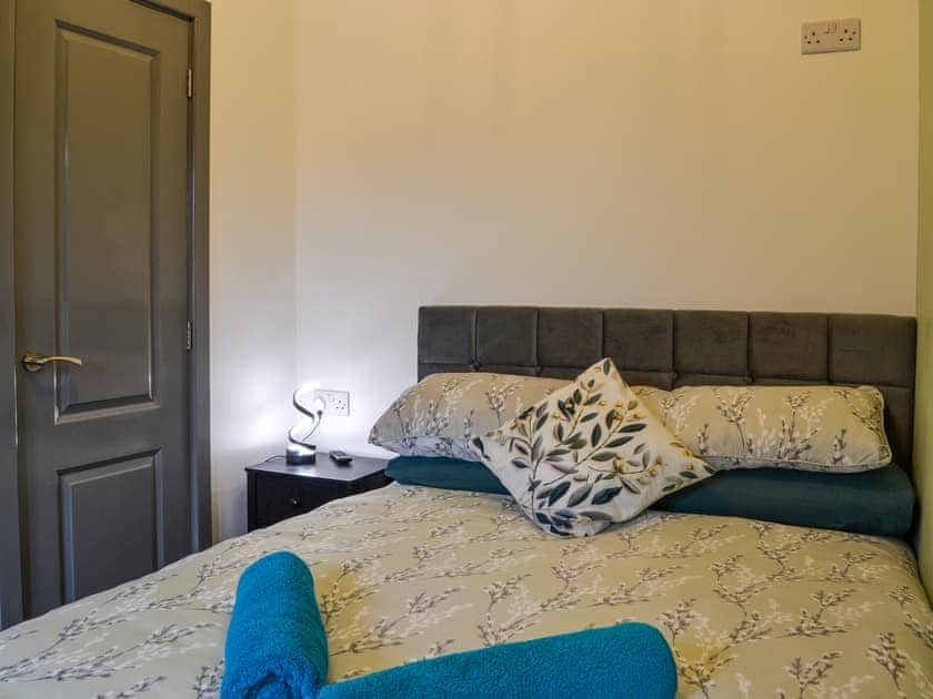 Double bedroom | The Stables - Seats Hill Leisure Ltd, Great Hatfield, near Hornsea