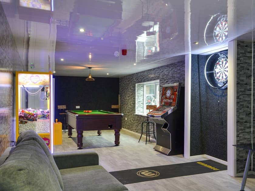 Games room | The Stables - Seats Hill Leisure Ltd, Great Hatfield, near Hornsea