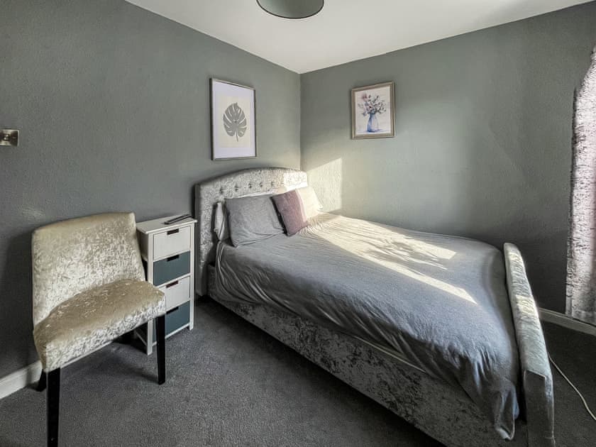 Double bedroom | Fleet Townhouse, Gatehouse of Fleet