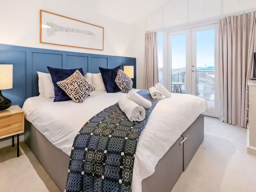 Double bedroom | Agapanthus Lodge - St Ives Resort, Carbis Bay, near St Ives