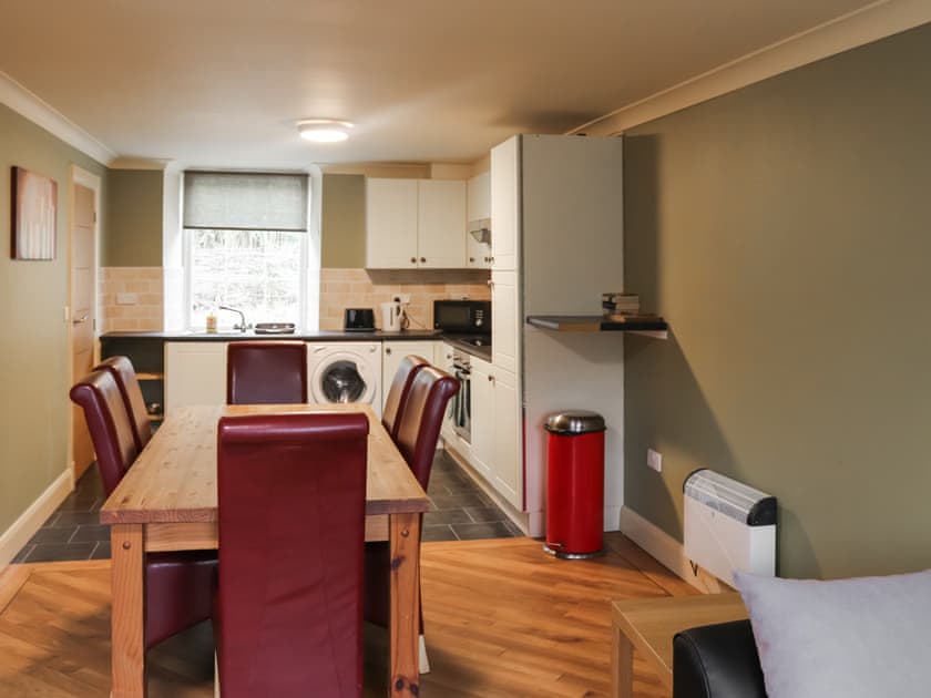 Dining Area | Gest Melyn - Black Rock Sands, Morfa Bychan nr Porthmadog