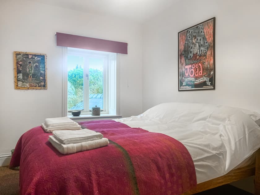 Double bedroom | Cosy Cwtch, Hay-On-Wye