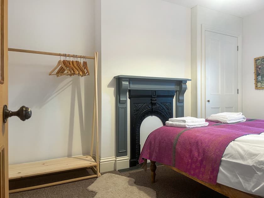 Double bedroom | Cosy Cwtch, Hay-On-Wye