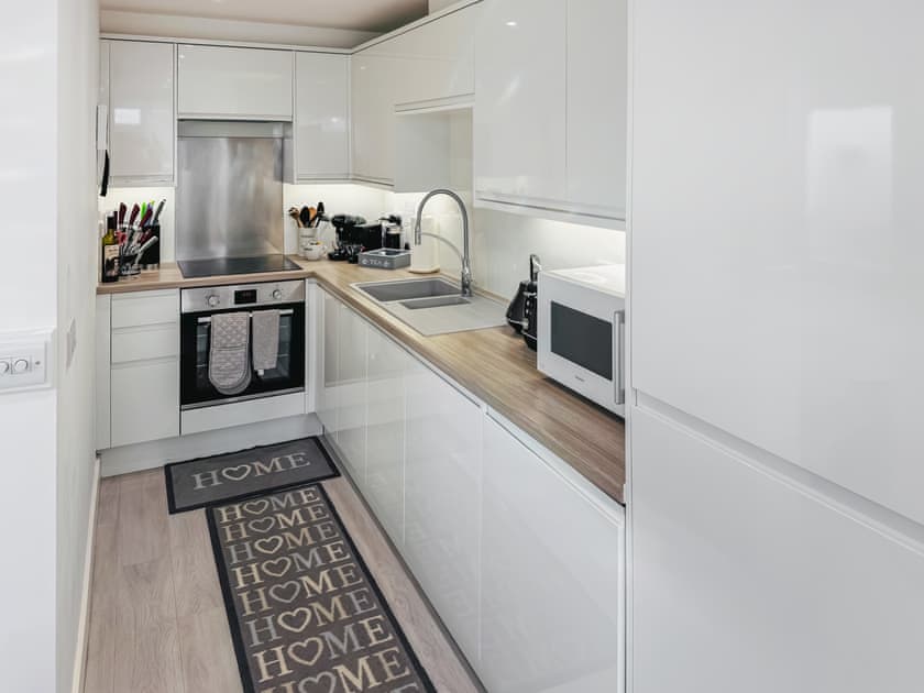 Kitchen area | Lamorna, Littlehampton