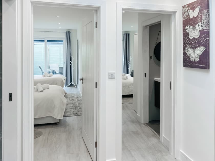Hallway | Lamorna, Littlehampton