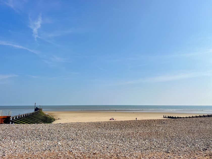 Surrounding area | Lamorna, Littlehampton