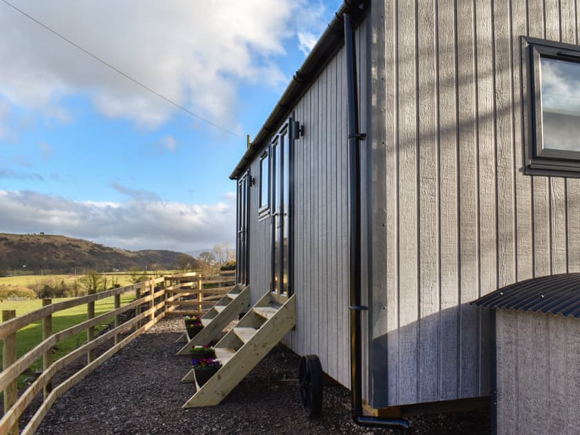 Exterior | Meadows View Shepherd’s hut, Cockermouth