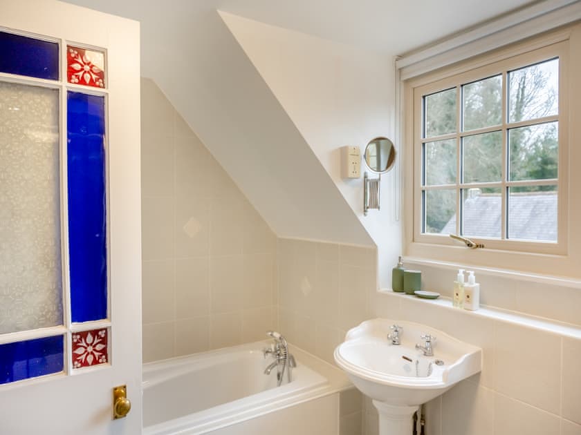 Bathroom | Steelclose Cottage - Steelclose Mill, Lintzford, near Rowlands Gill