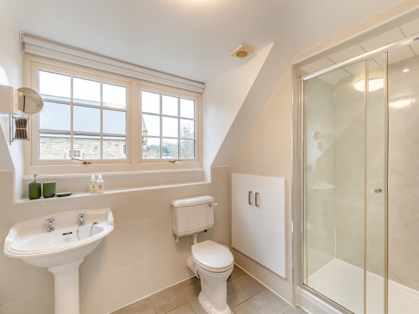 Bathroom | Steelclose Cottage - Steelclose Mill, Lintzford, near Rowlands Gill