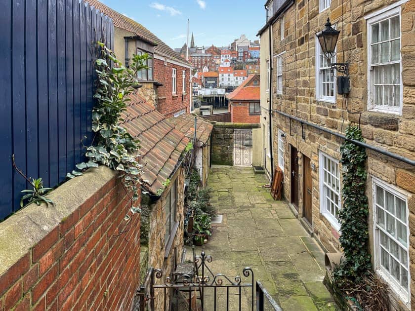Outdoor | Conflict Cottage, Whitby
