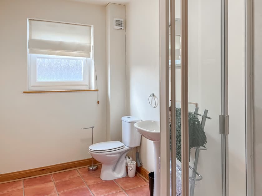 Bathroom | Norwood, Thornhill