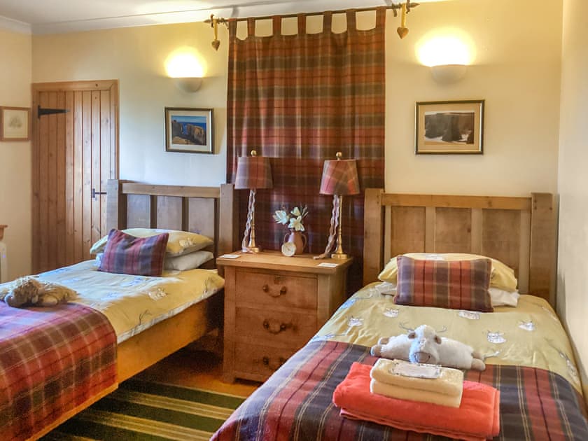Twin bedroom | Seaview Cottage, Wick
