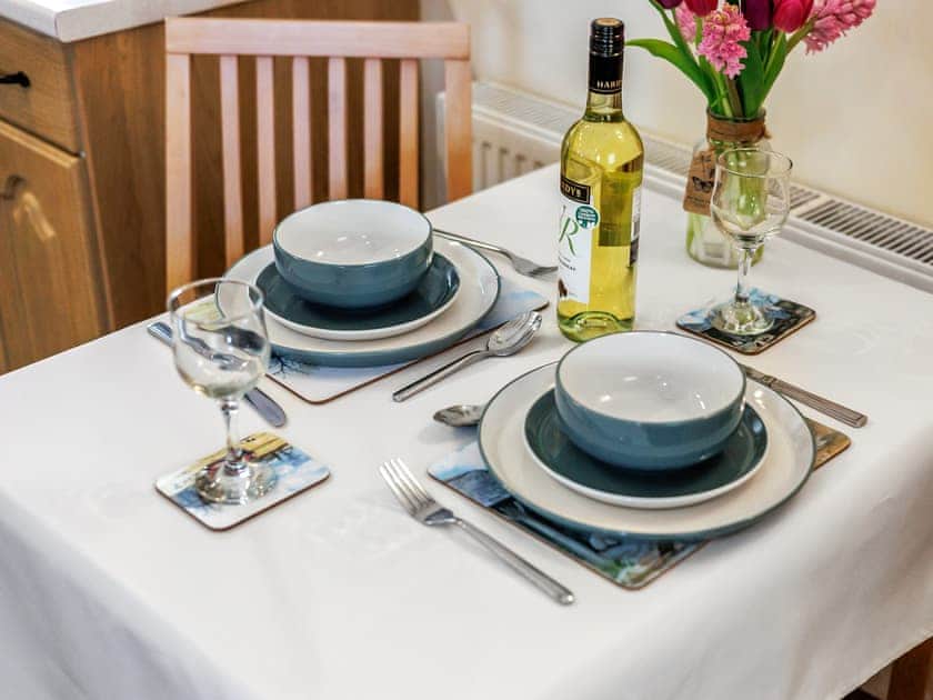 Dining Area | Owl’s Roost - Holly Hedge Farm, Holly Hedge Farm