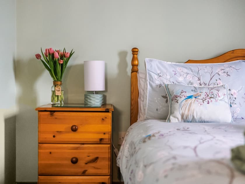 Double bedroom | Owl’s Roost - Holly Hedge Farm, Holly Hedge Farm