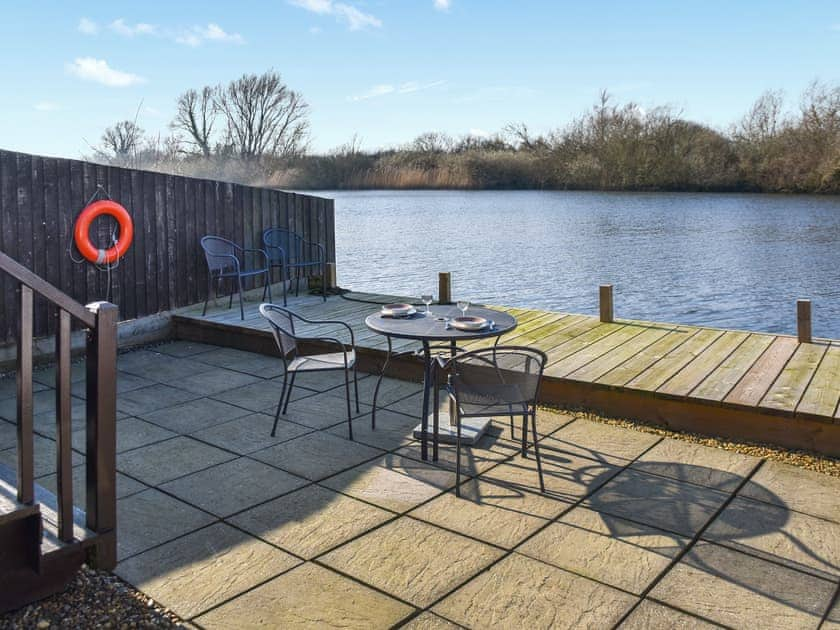 Outdoor | Rainbow’s End, Brundall