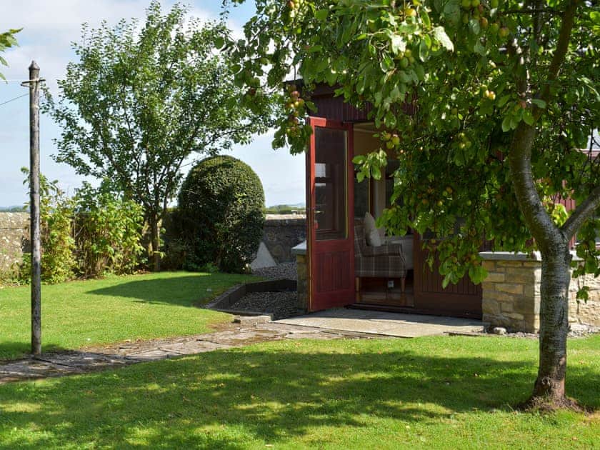 Outdoor | West Cottage, Freuchie, Nr Cupar