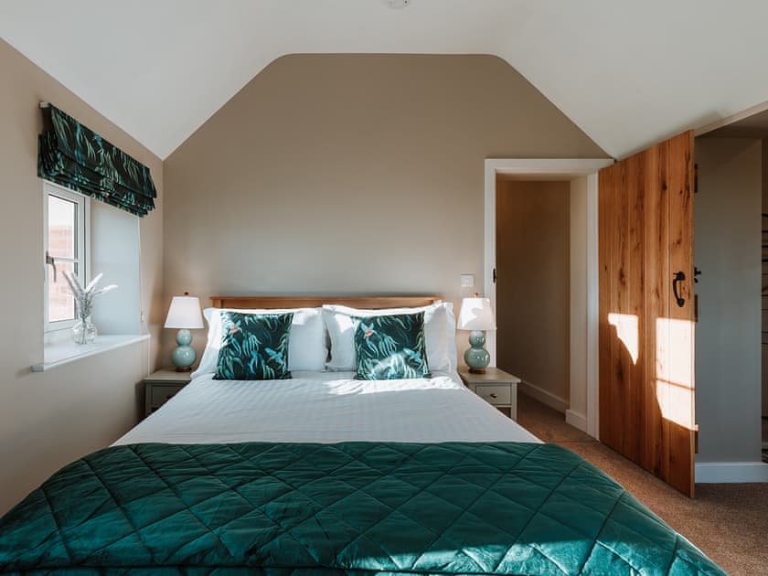 Double bedroom | Copper Beech Cottage, Welshpool