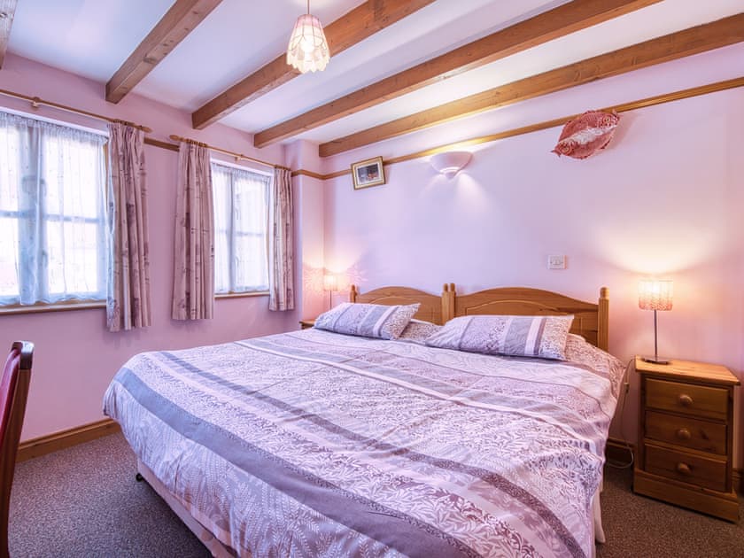 Double bedroom | Excellence - Gables Getaways, Beaworthy