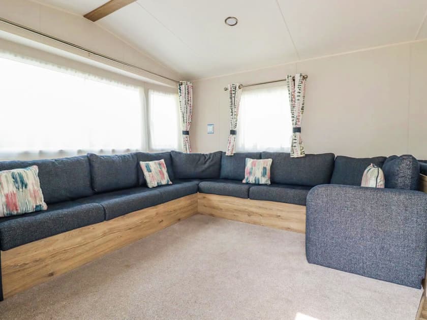 Living area | 82 Hillside, Newquay