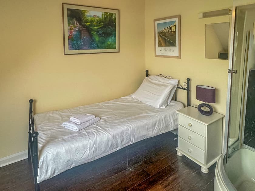 Single bedroom | Bight Boatyard, Dartmouth