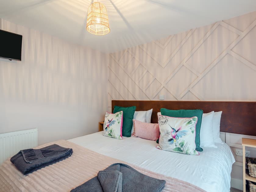 Double bedroom | Bluebell - Golden Beach Holiday Park, Ingoldmells