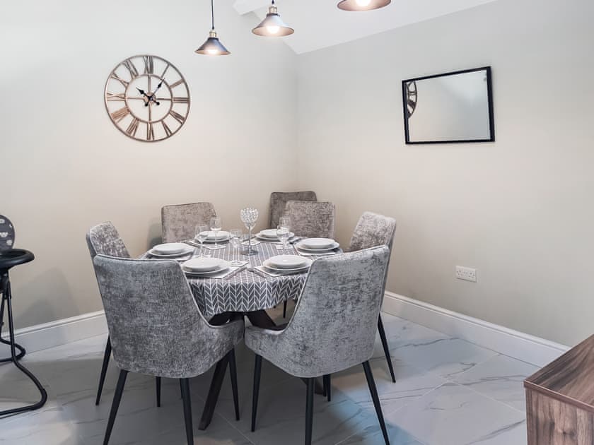 Dining Area | Tynffordd Fawr, Penrhyndeudraeth