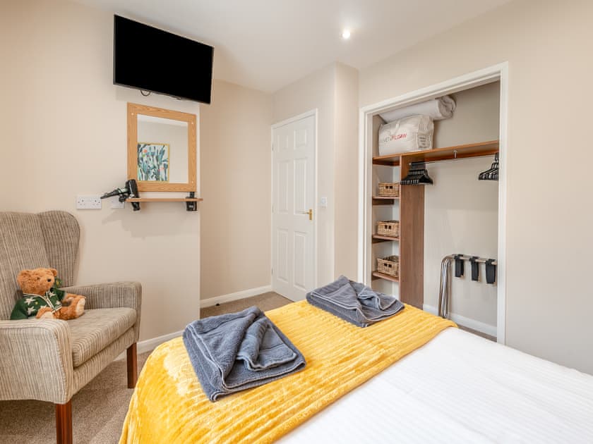 Double bedroom | Cherry Blossom - Golden Beach Holiday Park, Ingoldmells
