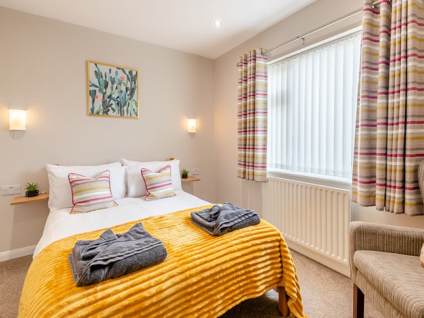 Double bedroom | Cherry Blossom - Golden Beach Holiday Park, Ingoldmells