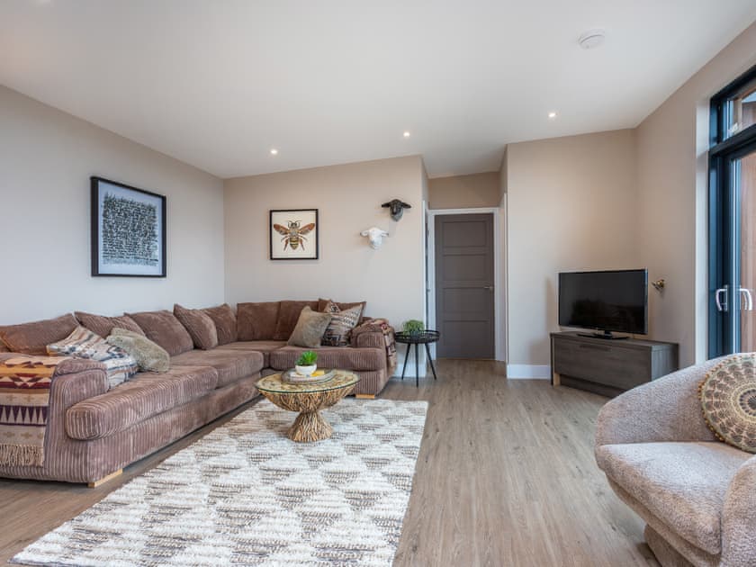 Open plan living space | The Granary - Rachel’s Farm, Rachel’s Farm