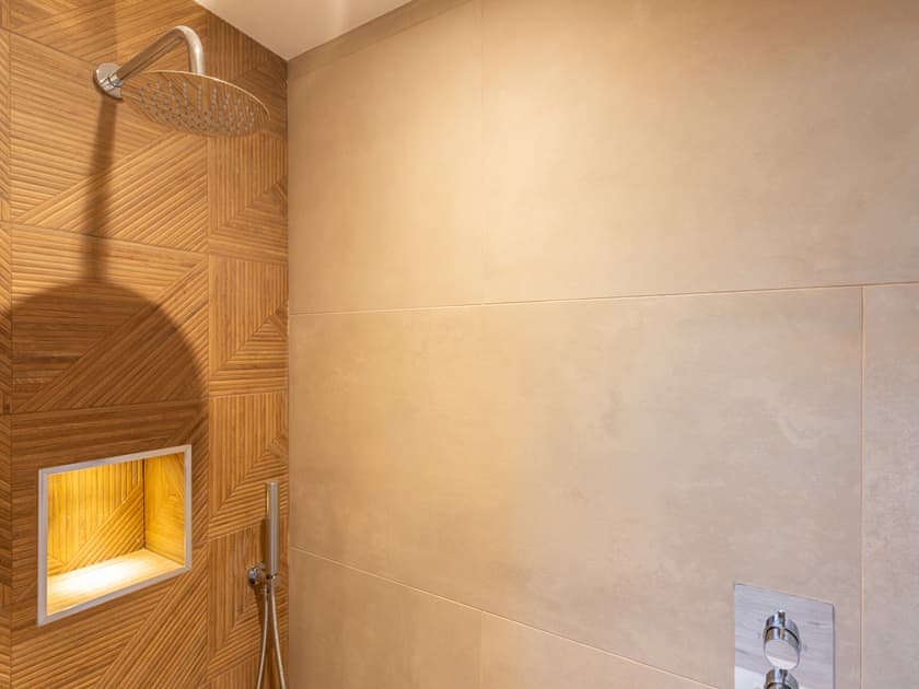 En-suite | The Granary - Rachel’s Farm, Rachel’s Farm