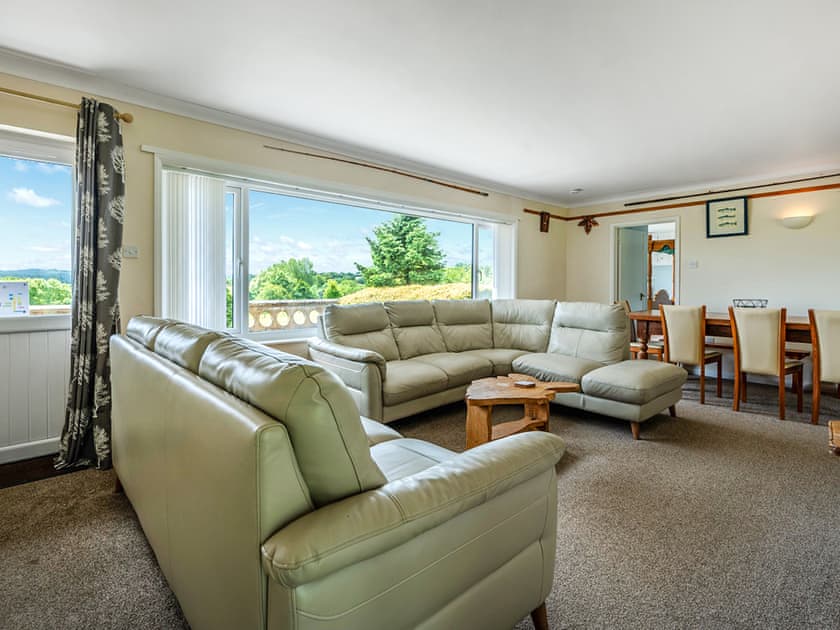 Living area | Paradise View - Gables Getaways, Beaworthy