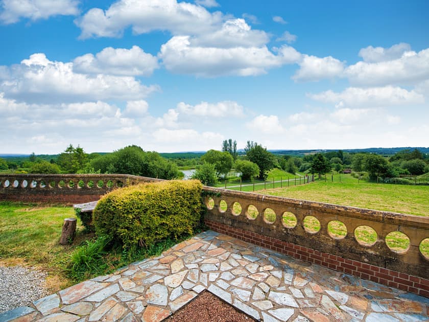 Outdoor | Paradise View - Gables Getaways, Beaworthy