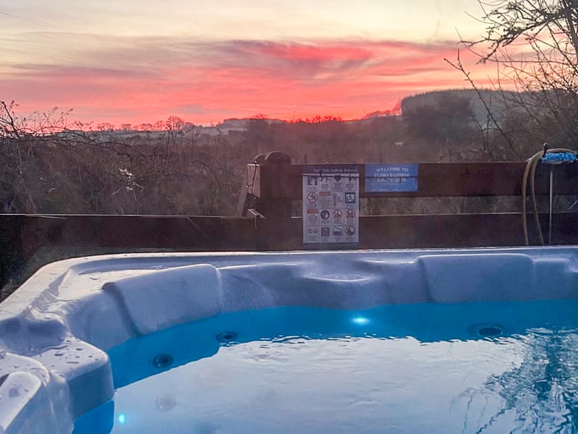 Hot tub | Floki’s Lodge, Felmoor Park, near Morpeth