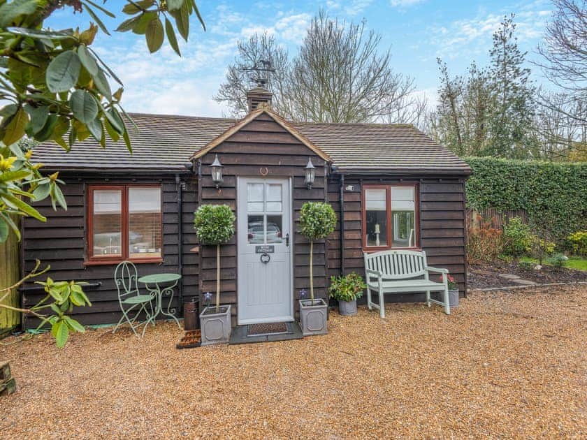 Exterior | Rose Cottage, Banstead