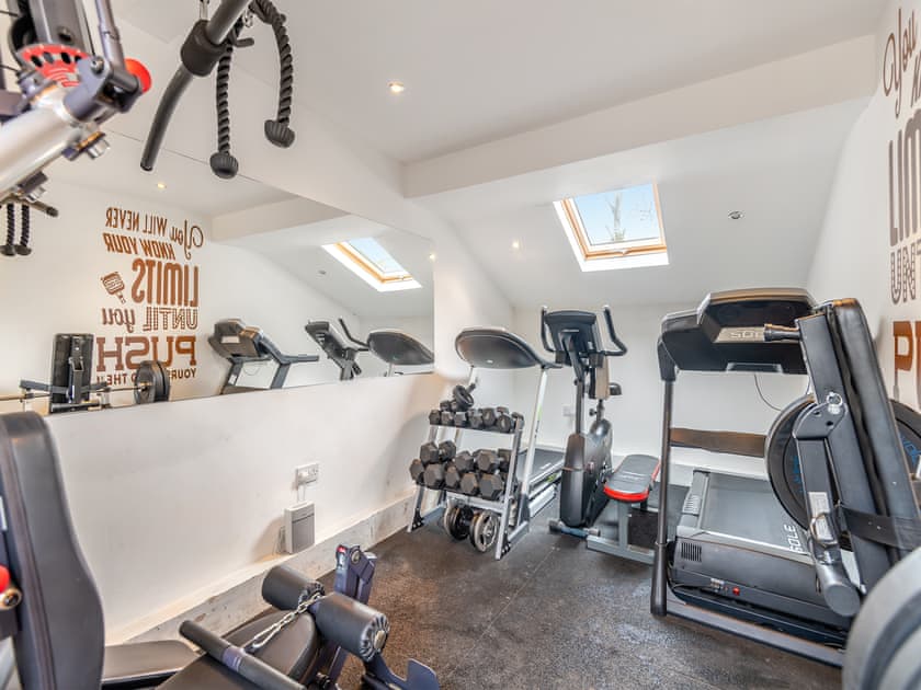 Gym | Rose Cottage - Rose Escapes, Banstead