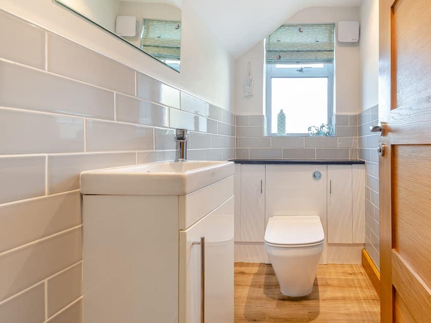 Bathroom | Hafod Y Morfa - Salop Caravans, Harlech