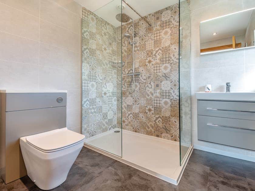 Bathroom | Hafod Y Morfa - Salop Caravans, Harlech