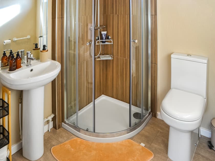 Bathroom | Floki’s Lodge, Felmoor Park, near Morpeth