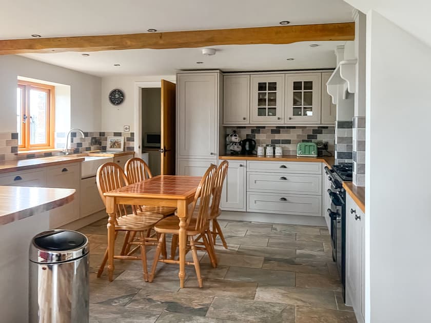 Kitchen/diner | Old Cow Shed, Chepstow