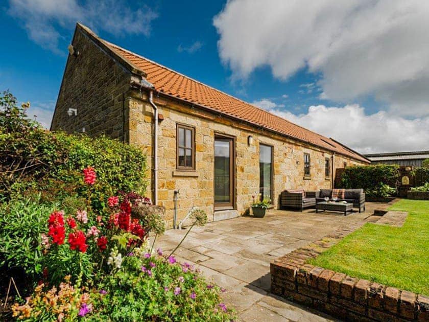 Exterior | Barn Owl Cottage - Low Moor Holiday Cottages, Scalby, near Scarborough