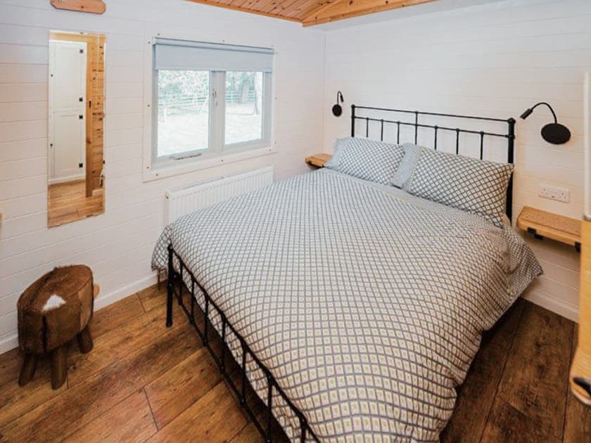 Double bedroom | Low Moor Lodge - Low Moor Holiday Cottages, Scalby, near Scarborough