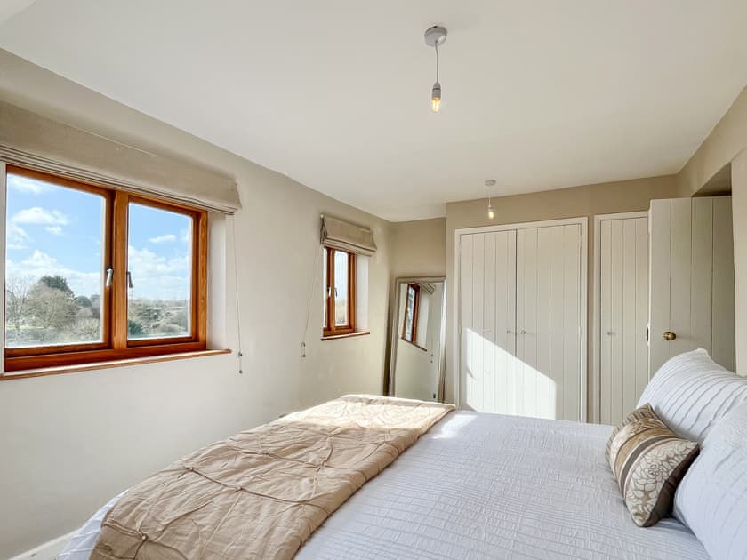 Double bedroom | Drovers Cottage, Tetbury