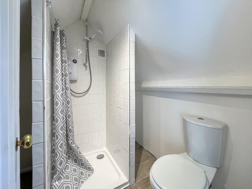 Bathroom | Drovers Cottage, Tetbury