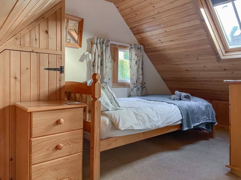 open plan room 3 upstairs | Cosy Cottage, Lamlash