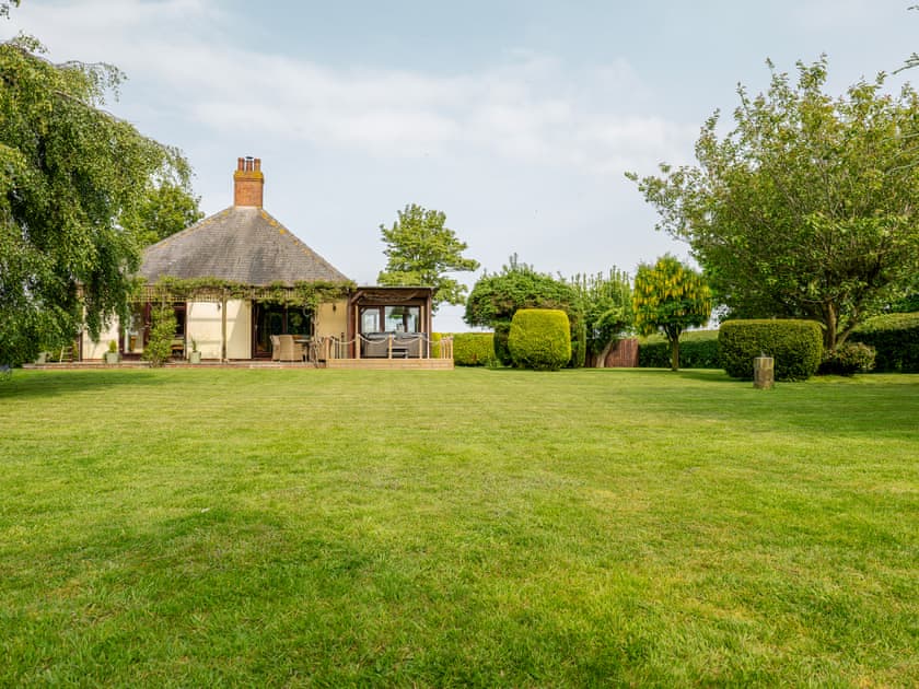 Exterior | The Poplars, Long Riston, near Beverley