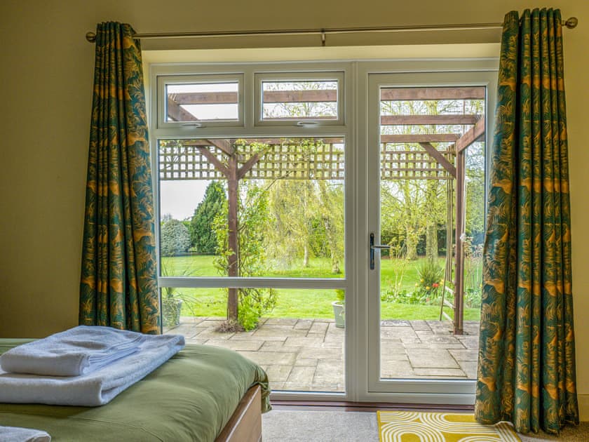 Double bedroom | The Poplars, Long Riston, near Beverley