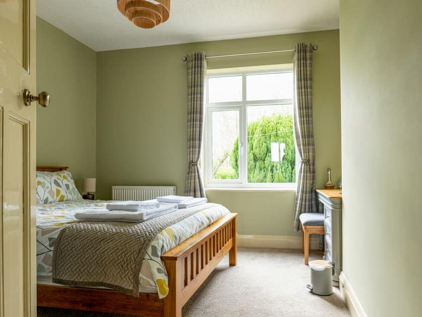 Double bedroom | The Poplars, Long Riston, near Beverley