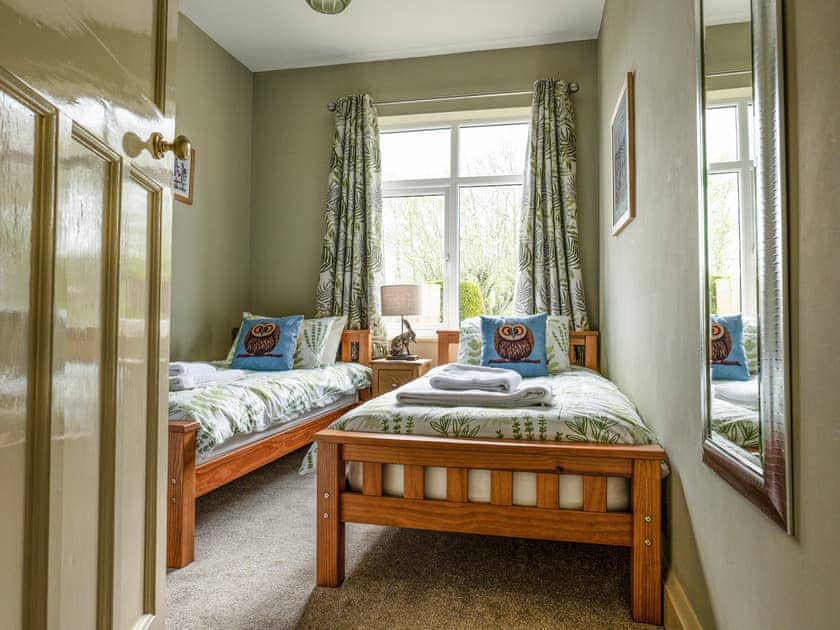 Twin bedroom | The Poplars, Long Riston, near Beverley