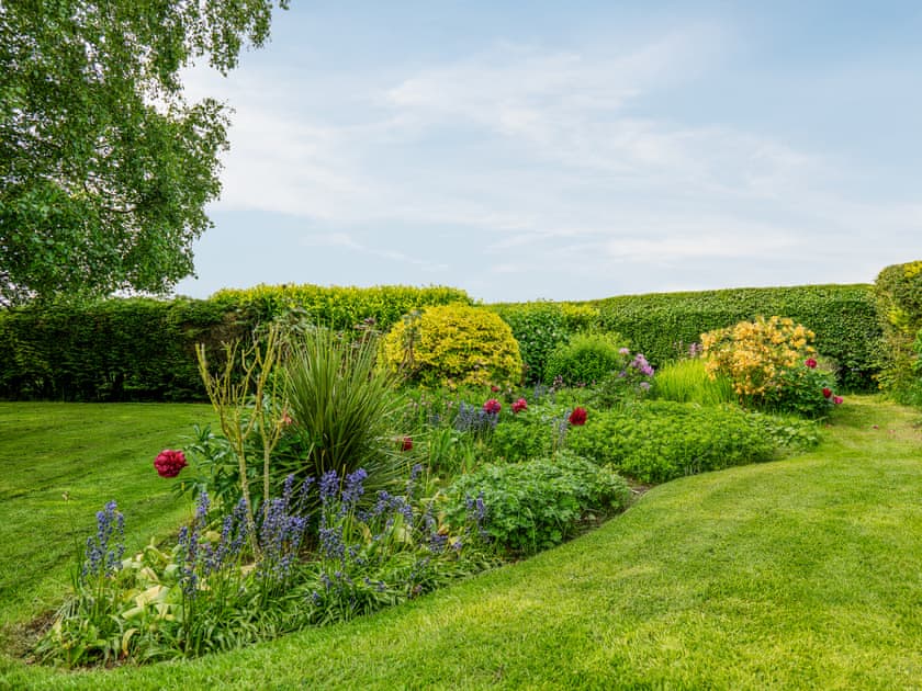 Garden | The Poplars, Long Riston, near Beverley